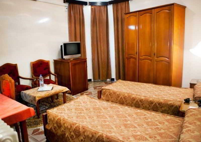Hotel Suisse Algiers Dış mekan fotoğraf